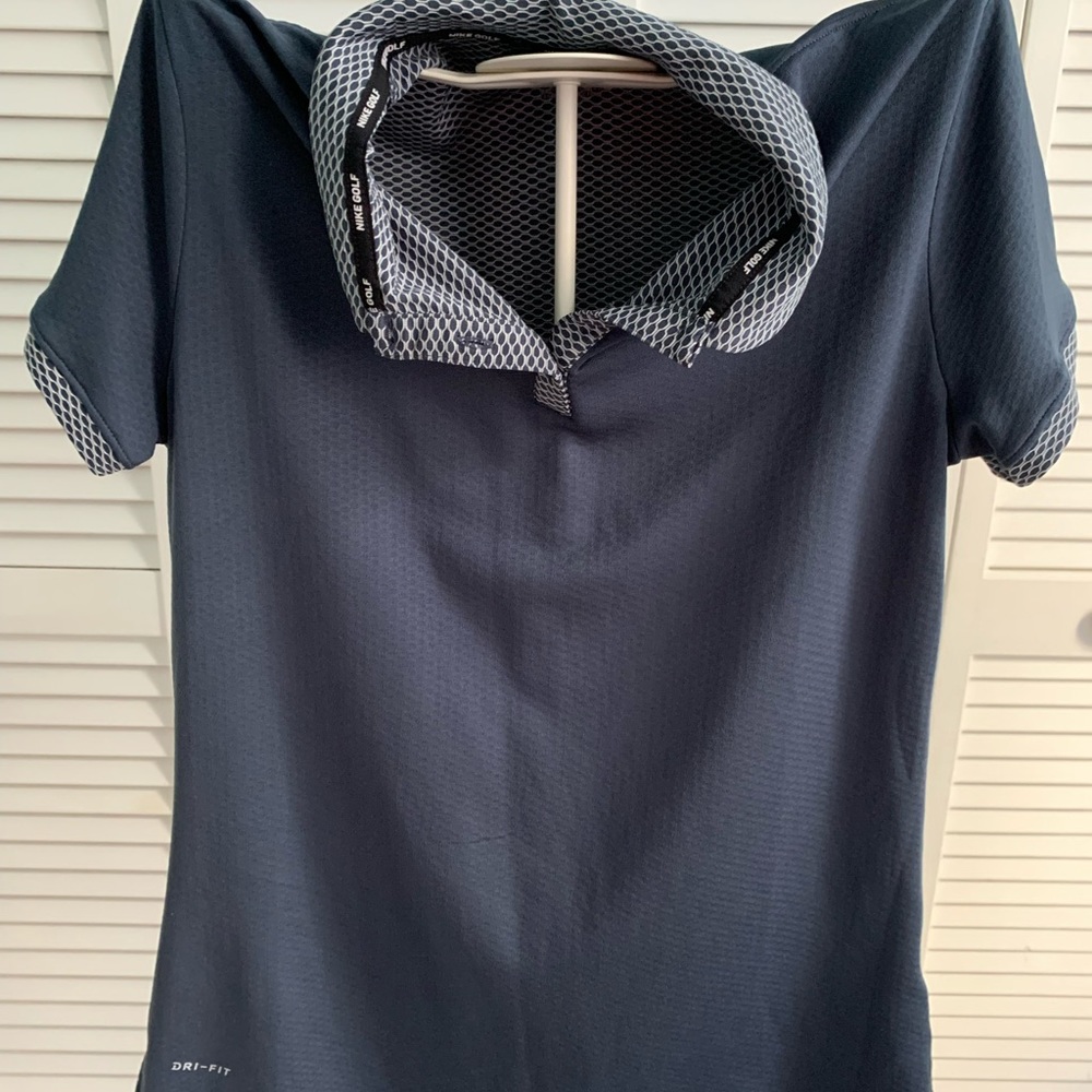 Nike Golf Shirt , Medium